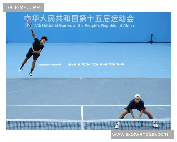 成都网球队与南京网球队赛后复盘分析意识碰撞与战术较量